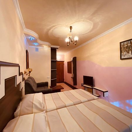 Дом Писателей Цахкадзора Hotel Eksteriør billede