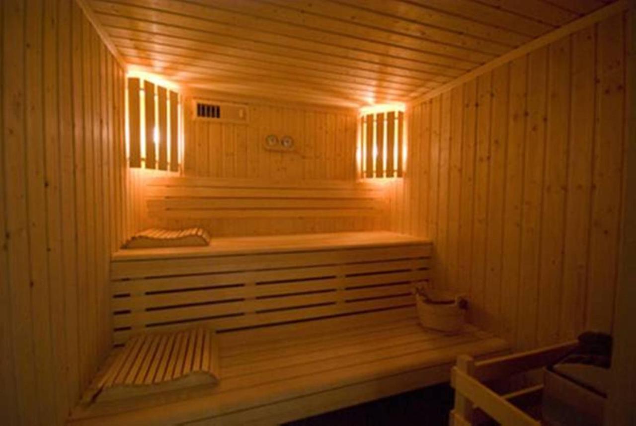Дом Писателей Цахкадзора Hotel Eksteriør billede