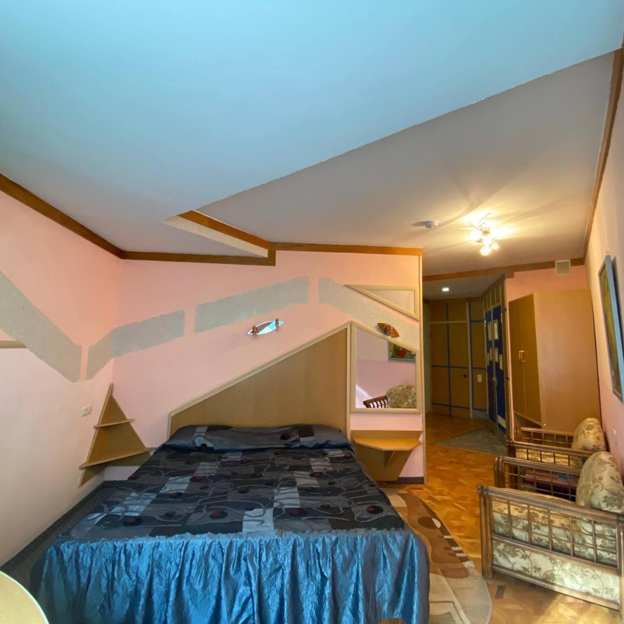 Дом Писателей Цахкадзора Hotel Eksteriør billede